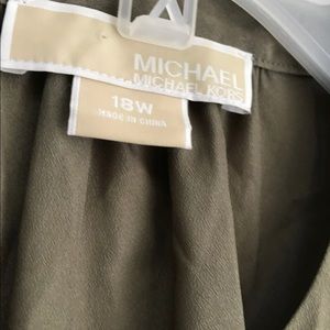 Micheal Kors Top